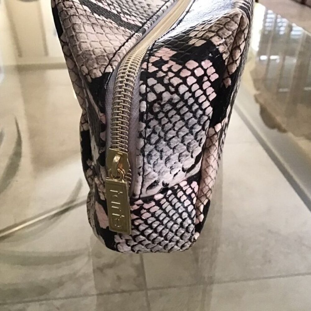 tarte Cosmetics Vegan Zippered Snakeskin Makeup Bag - BRAND NEW - Picture 9 of 9